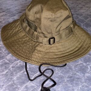 West Loop Hat